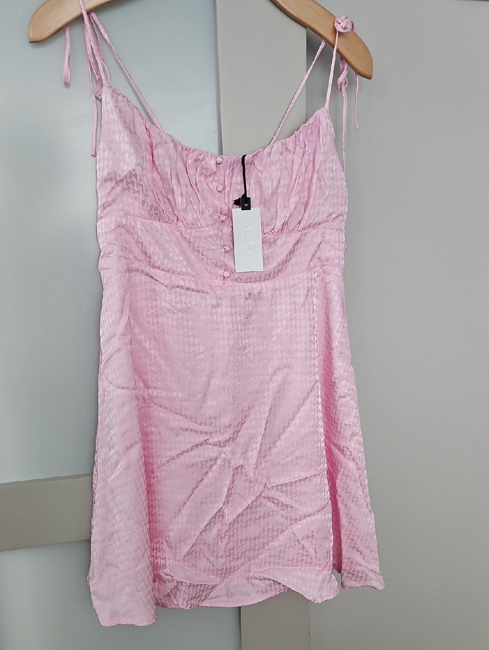 Astr Pink Satin Jacquard Button-Front Dress
